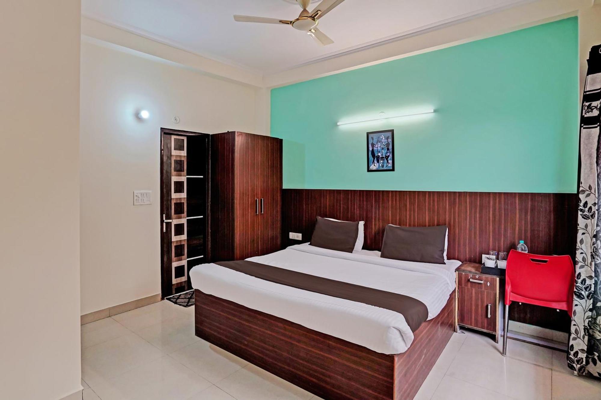 Hotel O Golden Imperial Greater Noida Kültér fotó